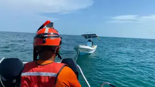 Los hechos tuvieron lugar en Isla Arena, en donde los hombres de mar fueron descubiertos por las autoridades que chocaron la lancha para detenerlos