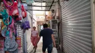 Muchos locales no abrieron por el apagón, lo que ocasionó pérdidas.