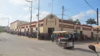 Renuncian representantes del INE en una casilla de Tzucacab