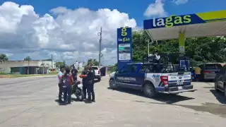 Sabancuy enfrenta quejas por operativos de motocicletas mientras robos continúan