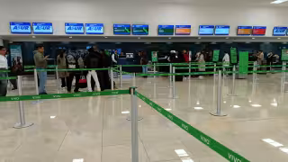 Los pasajeros fueron trasladados a otros vuelos