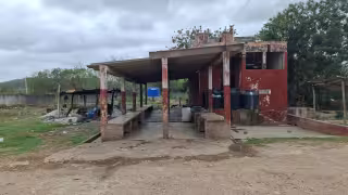 Recortes presupuestales afectan obras en Hecelchakán.