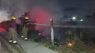 Quema de basura provoca fuego en Morelos; viviendas estuvieron en riesgo