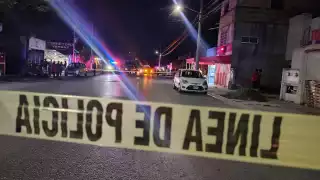 Ataque armado deja lesionados en taquería de Cancún