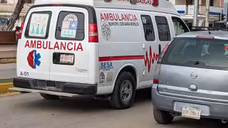 La mujer viajaba en una moto con su hija y su esposa, pero murió a causa del accidente