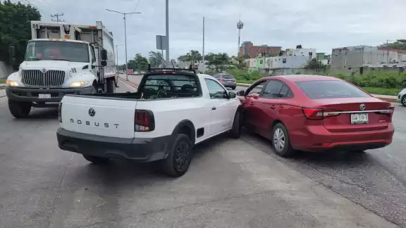 Las aseguradoras tuvieron que involucrarse en el accidente Las aseguradoras tuvieron que involucrarse en el accidente