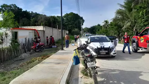 Al parecer el hombre empezó a ver borroso lo que ocasionó el accidente Al parecer el hombre empezó a ver borroso lo que ocasionó el accidente