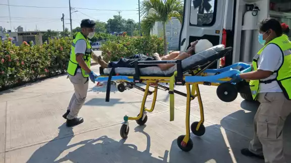 Campesino de 52 años fue asaltado y macheteado en la comunidad de Centenario, Escárcega. Campesino de 52 años fue asaltado y macheteado en la comunidad de Centenario, Escárcega.