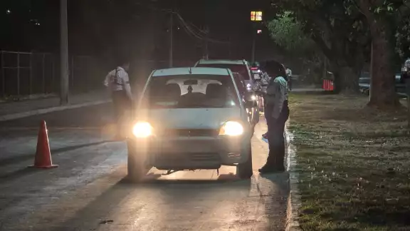 Se detuvieron 24 vehículos, entre coches y motos