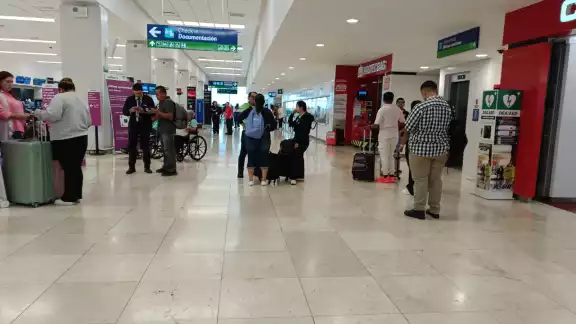 Cinco vuelos de la CDMX aterrizaron ligeramente adelantados Cinco vuelos de la CDMX aterrizaron ligeramente adelantados