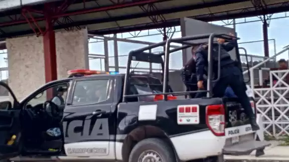 Elementos policiacos realizaron la detención del sujeto. Elementos policiacos realizaron la detención del sujeto.