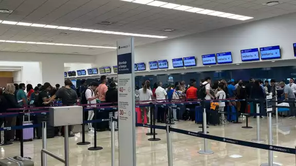 Aerus fue la única aerolínea con vuelos afectados Aerus fue la única aerolínea con vuelos afectados