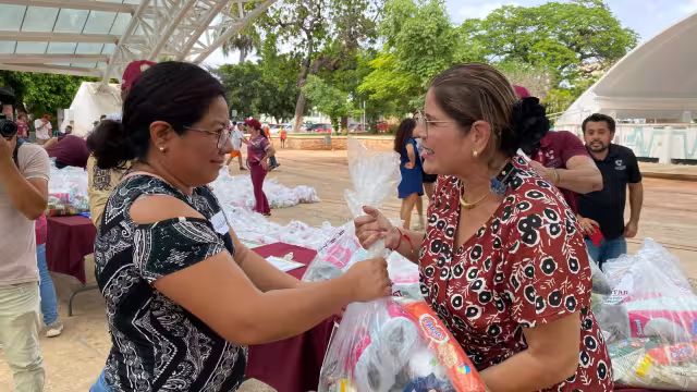 Elisa Hernández Romero, titular de Sebien Campeche, afirmó que están listos para el Tercer Informe de Gobierno.