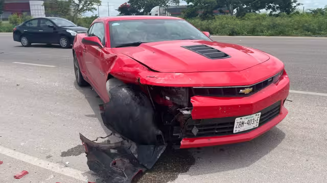 El accidente llamó la atención de los automovilistas que circulaban por el lugar