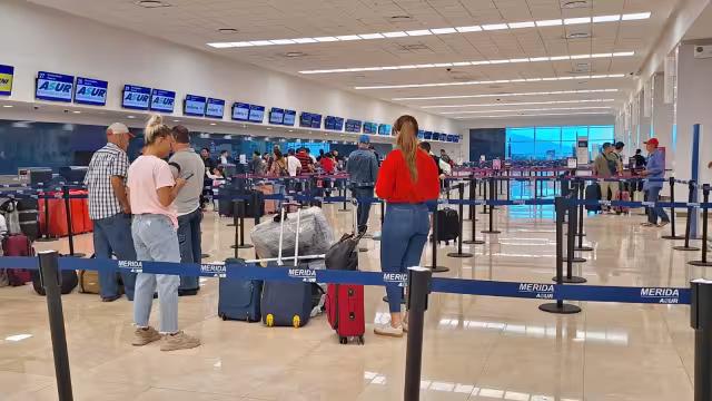 Los vuelos retrasados fueron mayormente en la jornada madrugadora