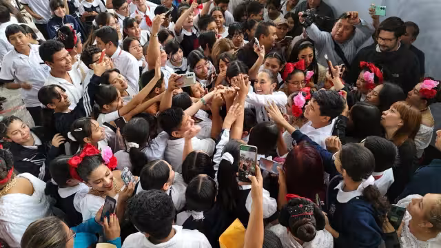 Sheinbaum tuvo la oportunidad de convivir con cientos de veracruzanos y veracruzanas