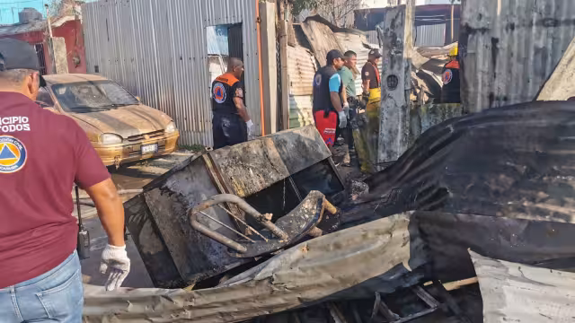 El hombre dormía en el lugar