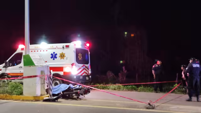 Motociclista fallece tras accidente en avenida jardines en Peto.