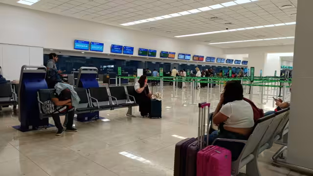 La afluencia de pasajeros se mantiene al mínimo en el aeropuerto de Mérida