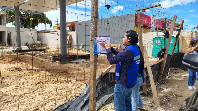 Vecinos protestaron por la construcción de la gasolinera en Kanasín