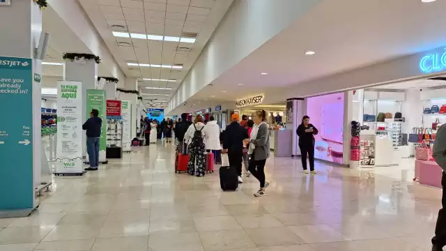 El aeropuerto de Mérida recibió dos vuelos internacionales que se dirigían al AICM