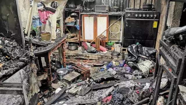 Vivienda consumida por incendio en la colonia Miguel de la Madrid