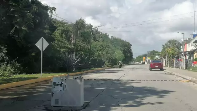 La avenida cuenta con peligros a los transeúntes 