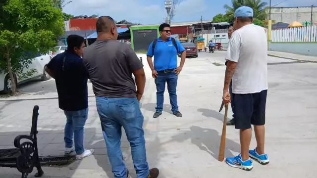 Vecinos del Centro de Campeche se organizaron para enfrentar a un presunto ladrón.
