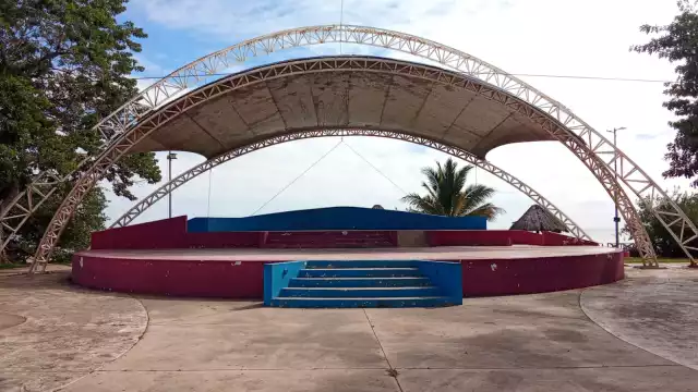 El bulevar de Chetumal ha sido ignorado por las autoridades.