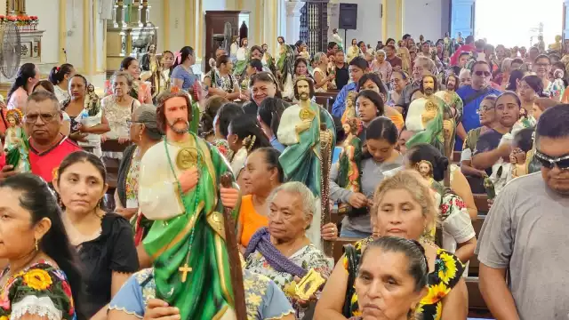 Feligreses celebran al patrono de las causas difíciles con misas, procesiones y novenarios