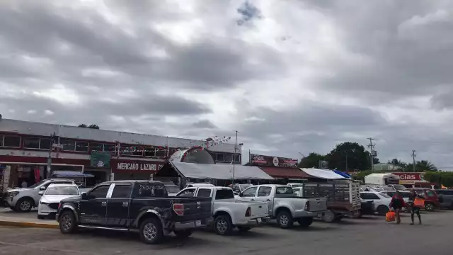 Mercado “Lázaro Cárdenas”, ignorado Ayuntamiento de Othón P. Blanco.