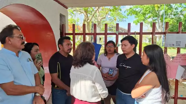 Acuden autoridades al Tecnológico de Motul para dialogar con los estudiantes