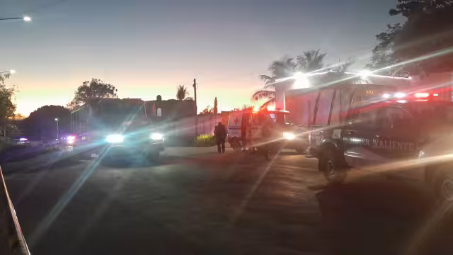 El volquetero murió dentro de su unidad en Escárcega