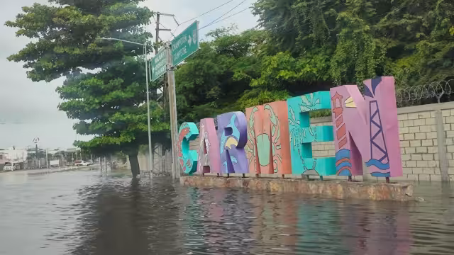 Ciudad del Carmen sufrió inundaciones tras más de seis horas de lluvia