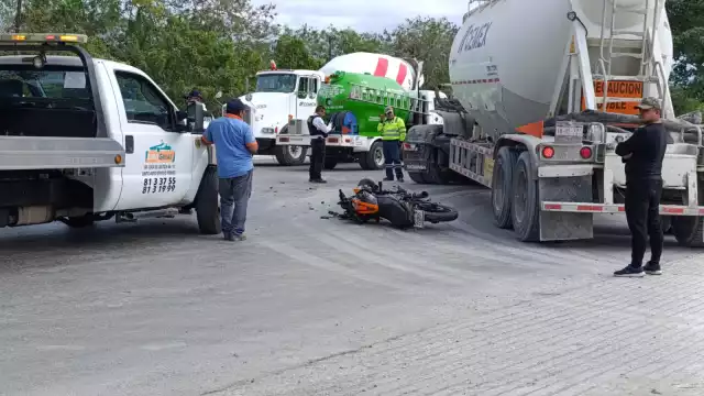Un imprudente chofer causó un accidente vial en la avenida Nacozari