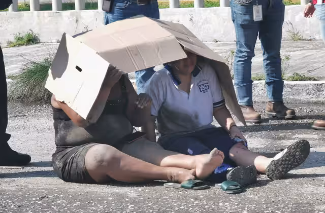 Madre e hija accidentadas en Playa Norte