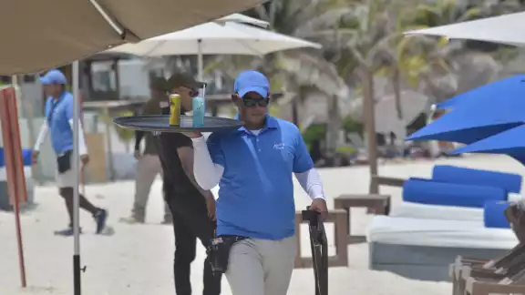 Entrevistados coincidieron que se vivieron vacaciones de verano atípicas, debido a la poca afluencia de turistas