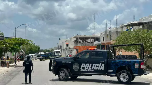 Paramédicos y autoridades se movilizaron al lugar tras recibir el reporte