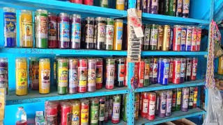 Clientes optan por alternativas más baratas en artículos místicos
