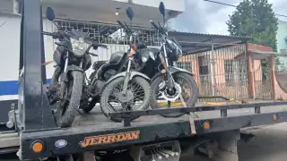 Operativo en Escárcega deja cinco vehículos asegurados por faltas viales