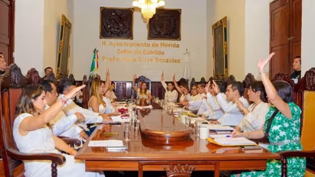 Panistas mantienen su posición de no abrirse a discutir el tema de Bursamétrica, que retiene dinero del Ayuntamiento