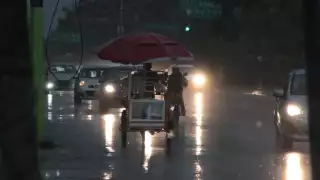 En las primeras horas de la mañana, se presenciaron lluvias ligeras en distintos puntos de la ciudad