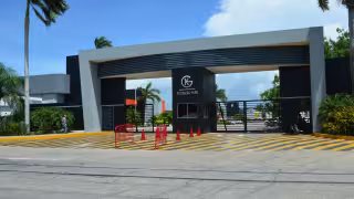 Cierran negocios, se pierden empleos y ahora buscan nuevas inversiones