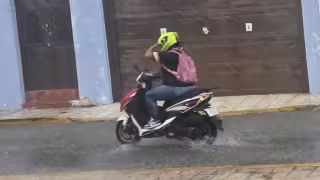 Clima en Campeche hoy: ¡No guardes el paraguas! La Onda Tropical 19 traerá más lluvias