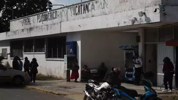 Entre las quejas destacan la falta de medicinas y mantenimiento