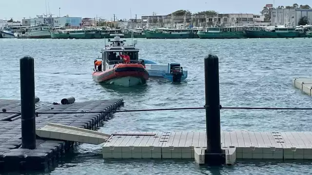 Autoridades de Progreso piden a los paseantes evitar ingresar al mar en estado inconveniente