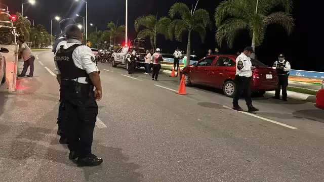 En un punto de alcoholímetro fue detenido el funcionario local.