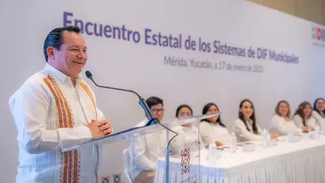 Joaquín Díaz Mena destacó que el DIF Yucatán es el lado humano del Gobierno