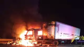 Impacto Vehicular Involucra a Personal de la SEDENA en Estado de Ebrieda