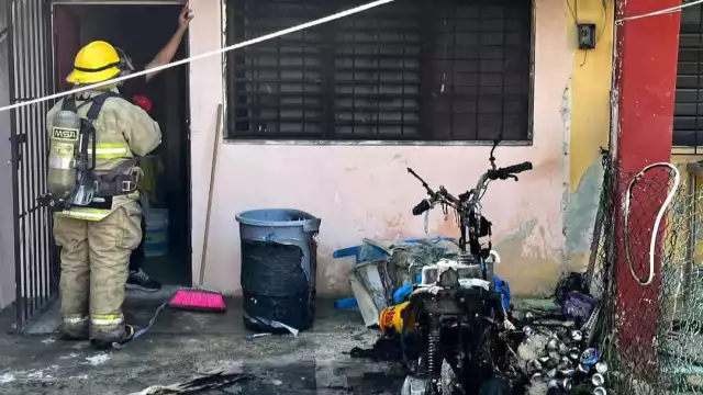 Se cree que la casa contaba con una fuga de gas, lo que causó que el siniestro se hiciera más fuerte